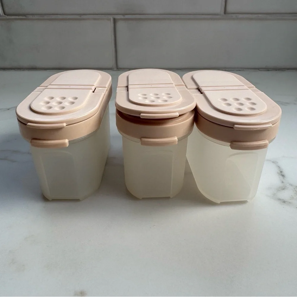 Tupperware 24pc Modular Mates Spice Containers Vintage 80’s Tan and Pink Lids